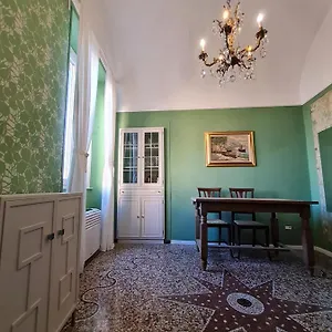 https://appartamento-appena-ristrutturato.hotelitalianriviera.com
